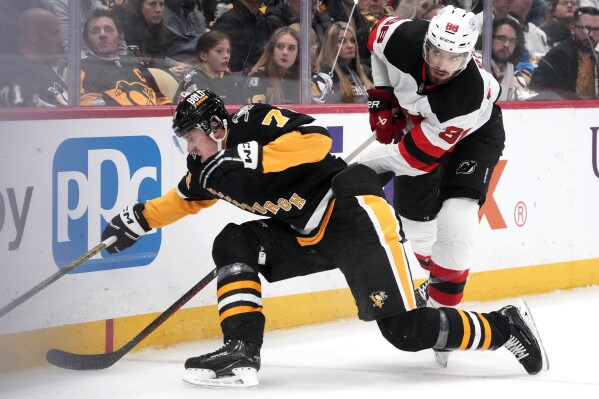 Pittsburgh penguins new jersey 2025 devils